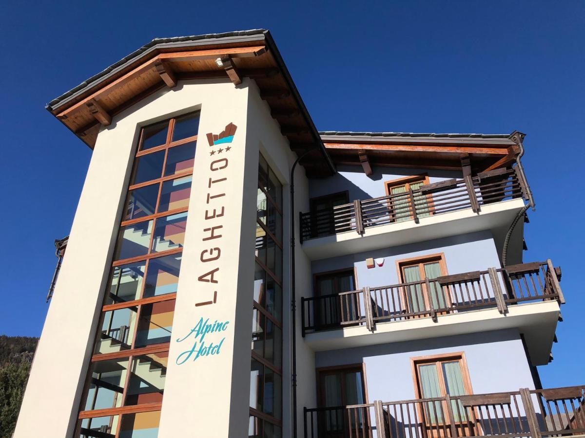 Laghetto Alpine Hotel & Restaurant Brusson Buitenkant foto