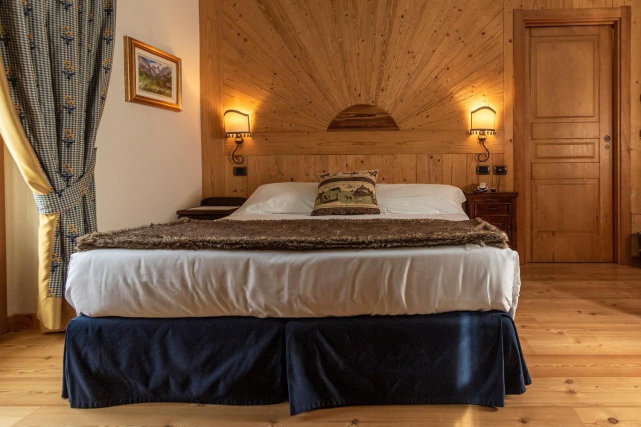 Laghetto Alpine Hotel & Restaurant Brusson Buitenkant foto