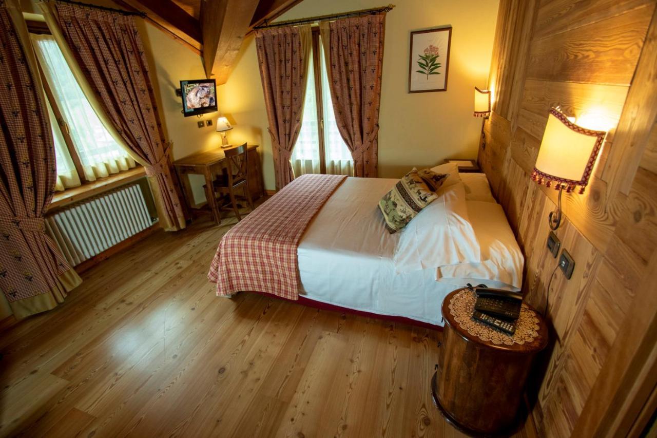 Laghetto Alpine Hotel & Restaurant Brusson Buitenkant foto