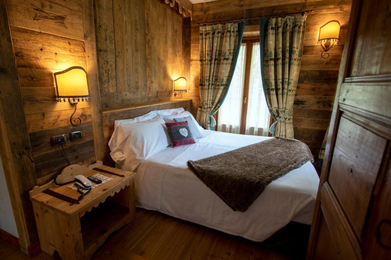 Laghetto Alpine Hotel & Restaurant Brusson Buitenkant foto